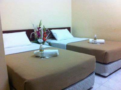 Jr Hotel Sitiawan Luaran gambar
